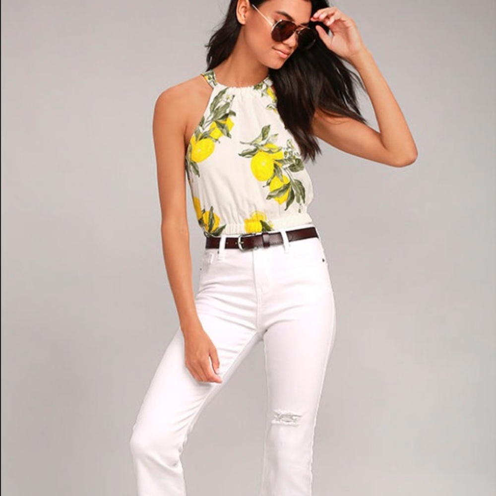 MOON RIVER IN THE GROVE WHITE LEMON PRINT CROP TOP